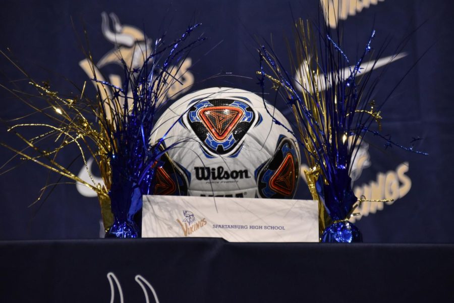 Decorations were in full force for Spartanburg signees.
